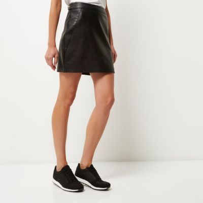 Black leather-look mini skirt
